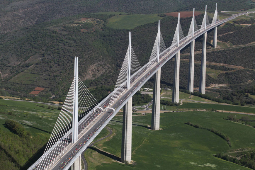 Viaduc de Millau: most koji dodiruje oblake