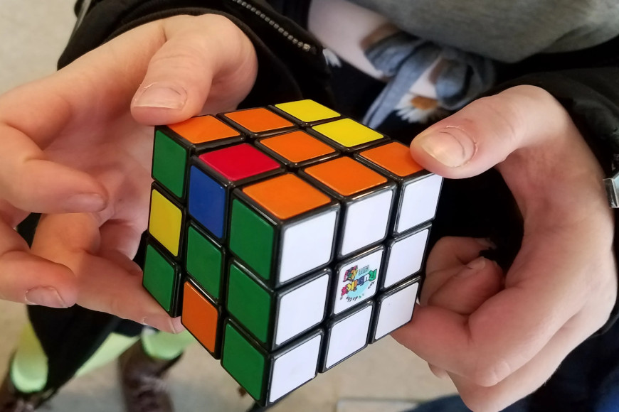 Rubikova kocka ne izlazi iz mode
