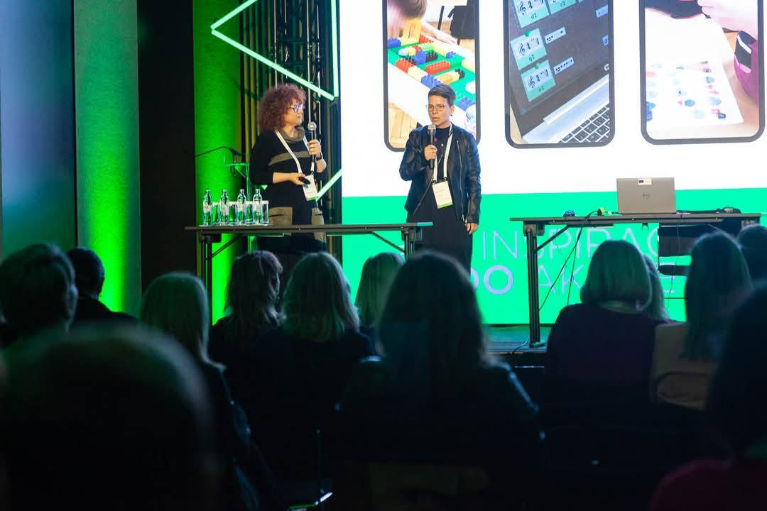 Predavačice: Tomislava Karačić Šoljić (nastavnica flaute) i Josipa Erhardt (nastavnica violine)