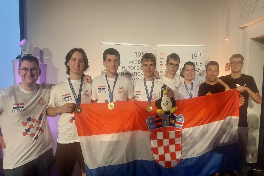 Četiri medalje za hrvatske učenike na Srednjoeuropskoj matematičkoj olimpijadi